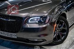 کرایسلەر 300